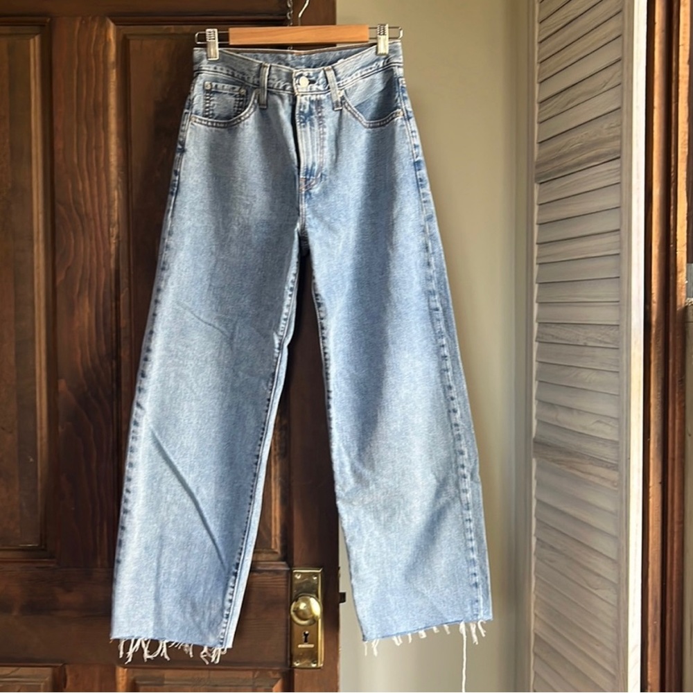 High rise Levi wide leg